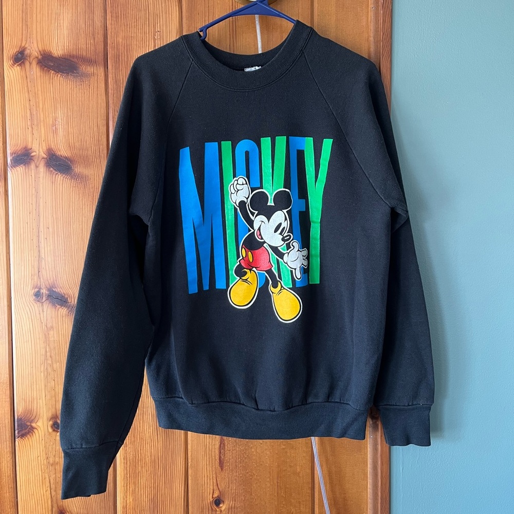 Vintage Mickey Mouse Spellout Sweatshirt